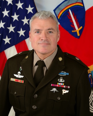 Command Sgt. Maj. Jeremiah Inman senior leader photo in AGSUs.