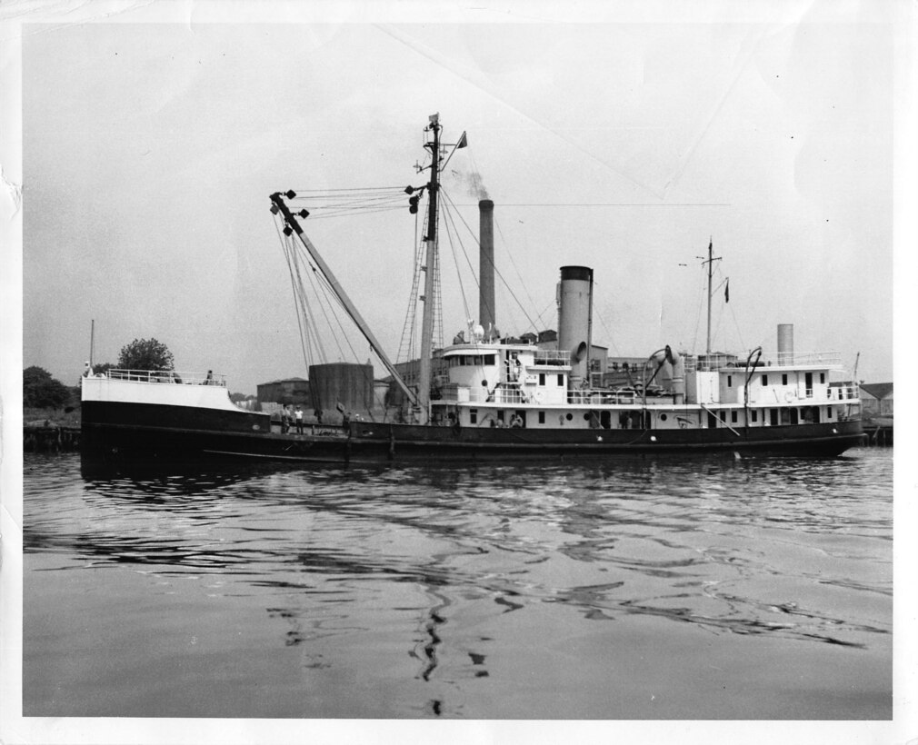 A photo of the Lighthouse Tender LILAC