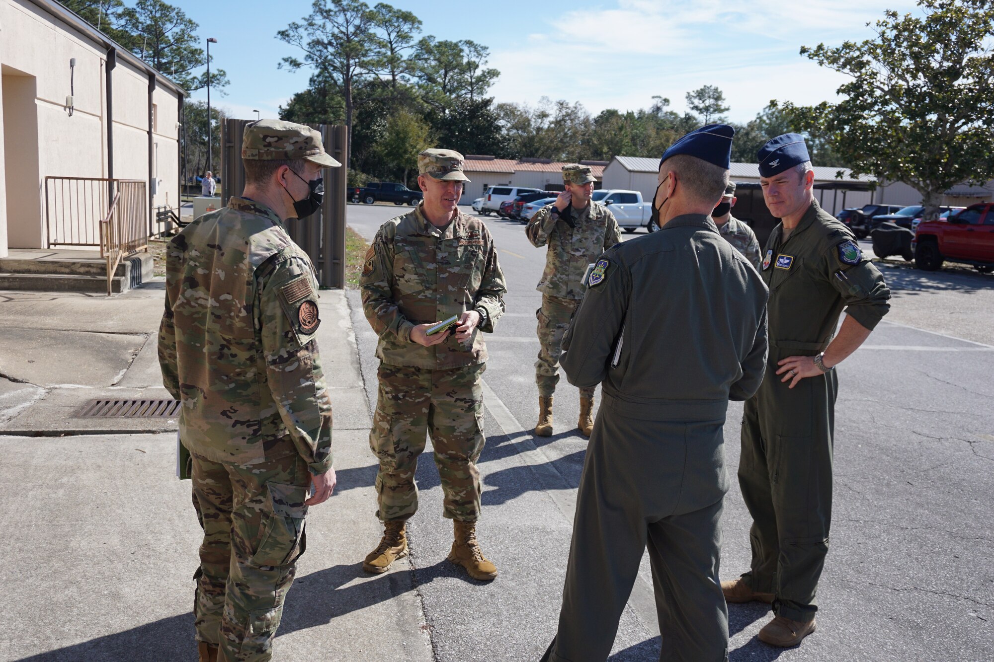 U.S. Air Force Airmen brief USAFWC vice commander