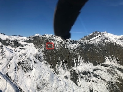 Four members of the Alaska Army National Guard’s Golf Company, Detachment 1, 2-211th General Aviation Support Battalion, received the 2021 Rescue of the Year award for rescuing a sheep hunter stranded for two days at 5,750 feet on a 3-by-3-foot ledge on a 50-degree slope near Cottonwood Creek in the Knik River Valley Sept. 15, 2021.