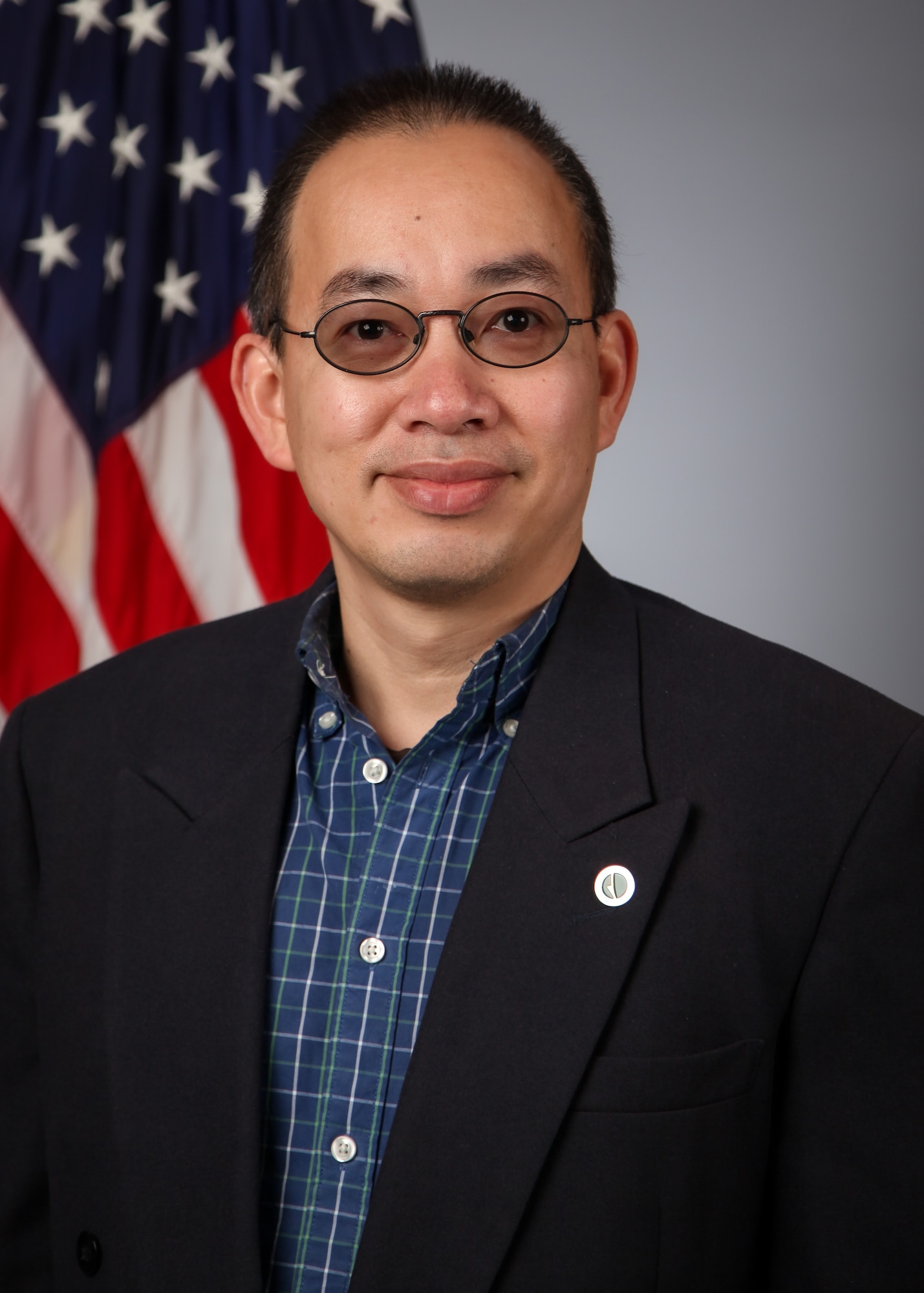 Air Force Research Laboratory principal aerospace engineer Dr. Khanh Pham was recently recognized as a Fellow of the Royal Aeronautical Society. Pham has been a member of AFRL since 2004, serving at the Lab’s Space Vehicles Directorate located on Kirtland AFB, N.M. (U.S. Air Force photo/KAFB Photo Studio)