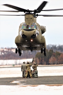 CH-47 crew, 89B students conduct sling-load training at Fort McCoy