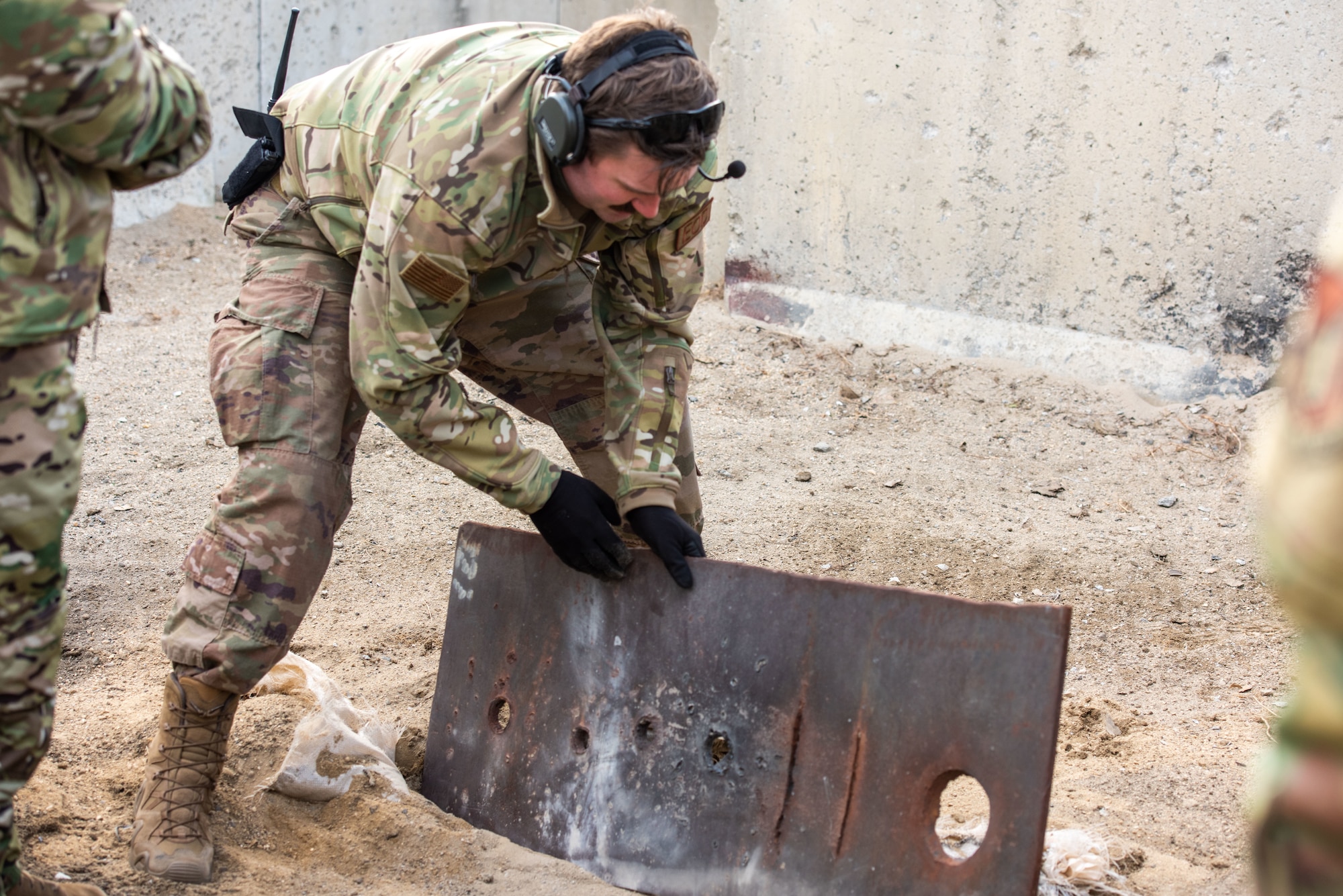 DVIDS - Video - USAF E.O.D. Detonation Exercise