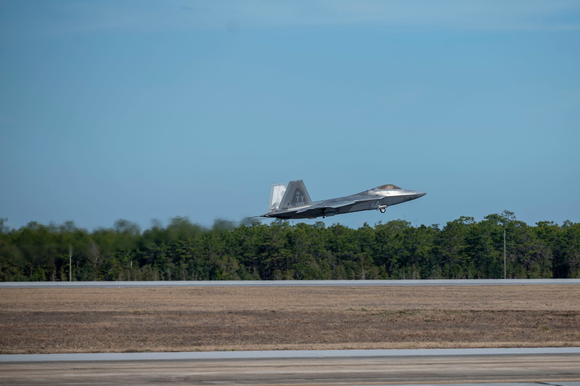 An F-22 Raptor takes off