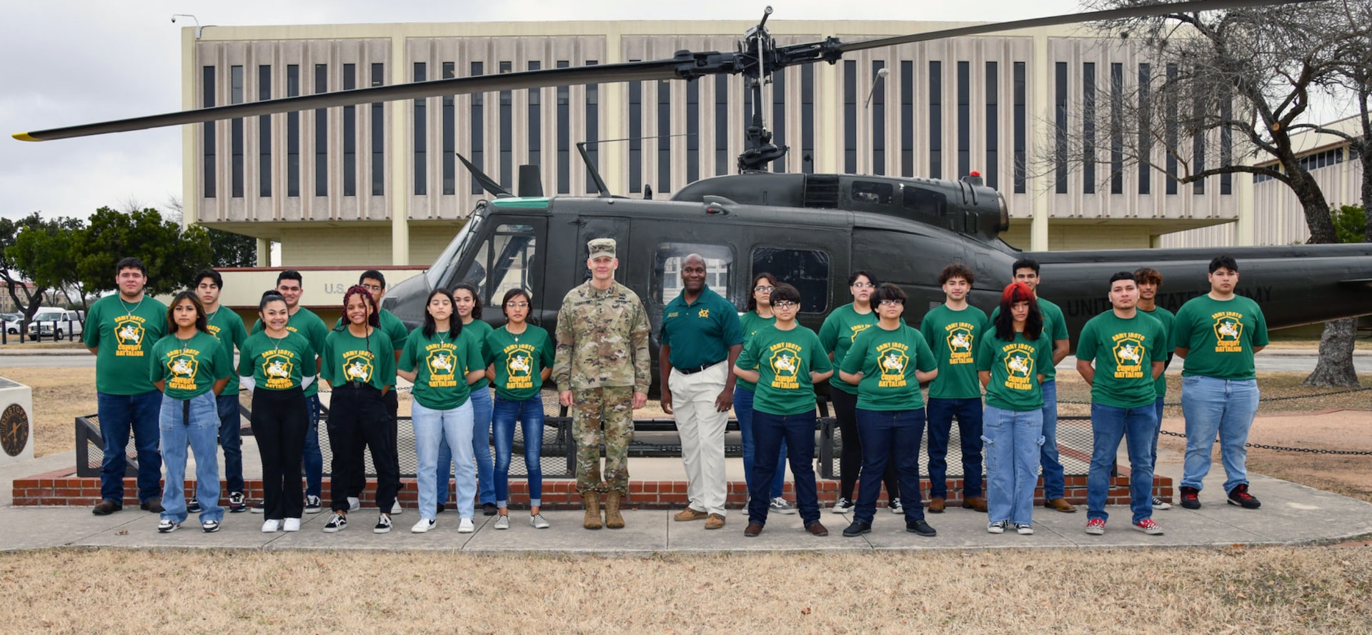 U.S. Army Medical Center of Excellence resumes high school tours