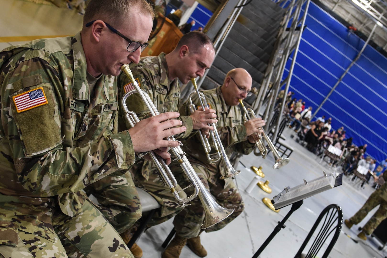 29th ID Band performs at 2-224th departure ceremony