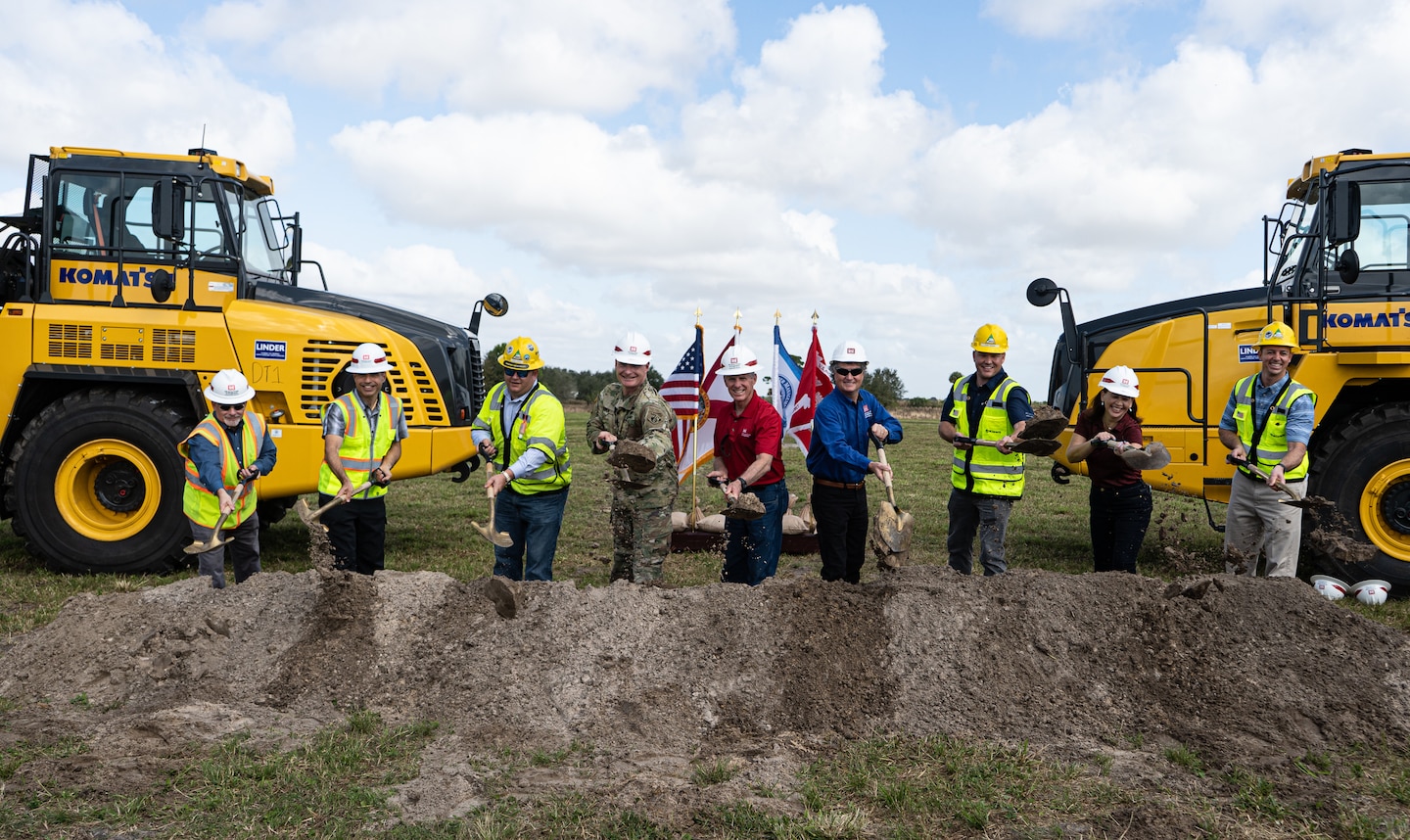The U.S. Army Corps of Engineers and guests celebrate the Indian River Lagoon-South C-23/24 Stormwater Treatment Area Groundbreaking in Fort Piece, Fla. (USACE photo by Bri Sanchez)