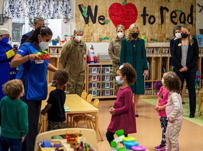 First Lady visits JBSA-Lackland to discuss Joining Forces initiative