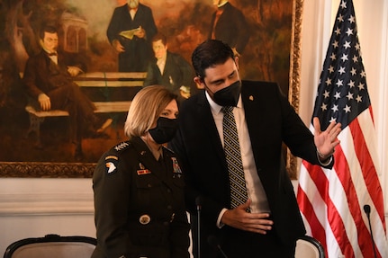 U.S. Army Gen. Laura Richardson, commander of U.S. Southern Command, talks with Honduran Minister of Defense José Manuel Zelaya.