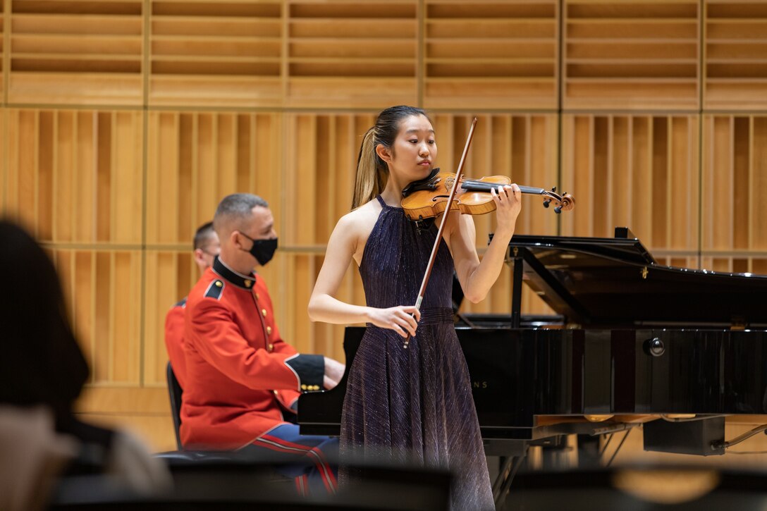 Claire Lee of Newton, MA, performs Sergei Prokofiev's Allegro moderato from Violin Concerto No. 2 in G minor, Opus 63 during the 2022 United States Marine Band Concerto Competition Finals.

(U.S. Marine Corps photo by Staff Sgt. Chase Baran/Released)