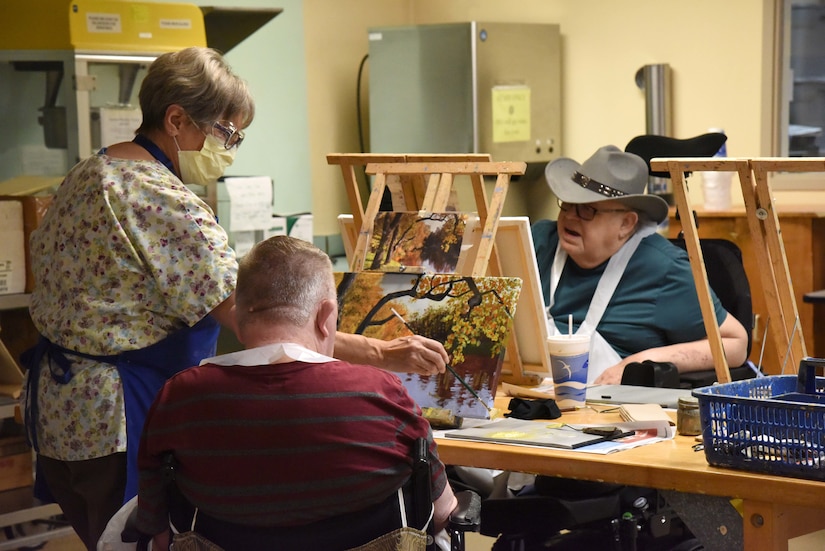 Michigan Veteran Homes focuses on life enrichment and therapy through the arts