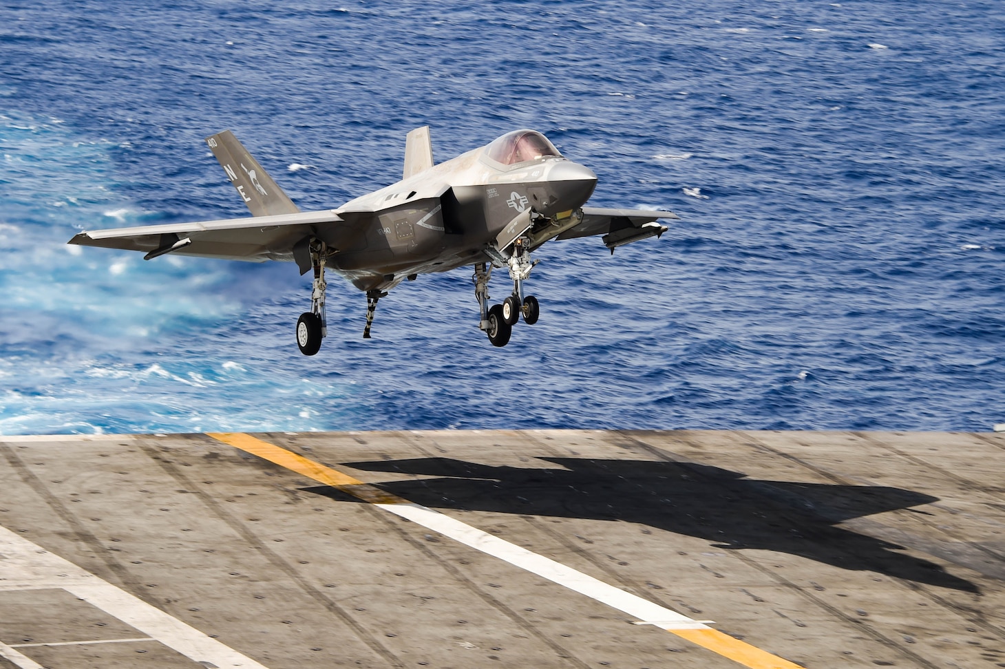 An F-35C Lightning II, assigned to the “Argonauts” of Strike Fighter Squadron (VFA) 147, recovers on the flight deck of Nimitz-class aircraft carrier USS Carl Vinson (CVN 70), Dec. 30, 2021.
