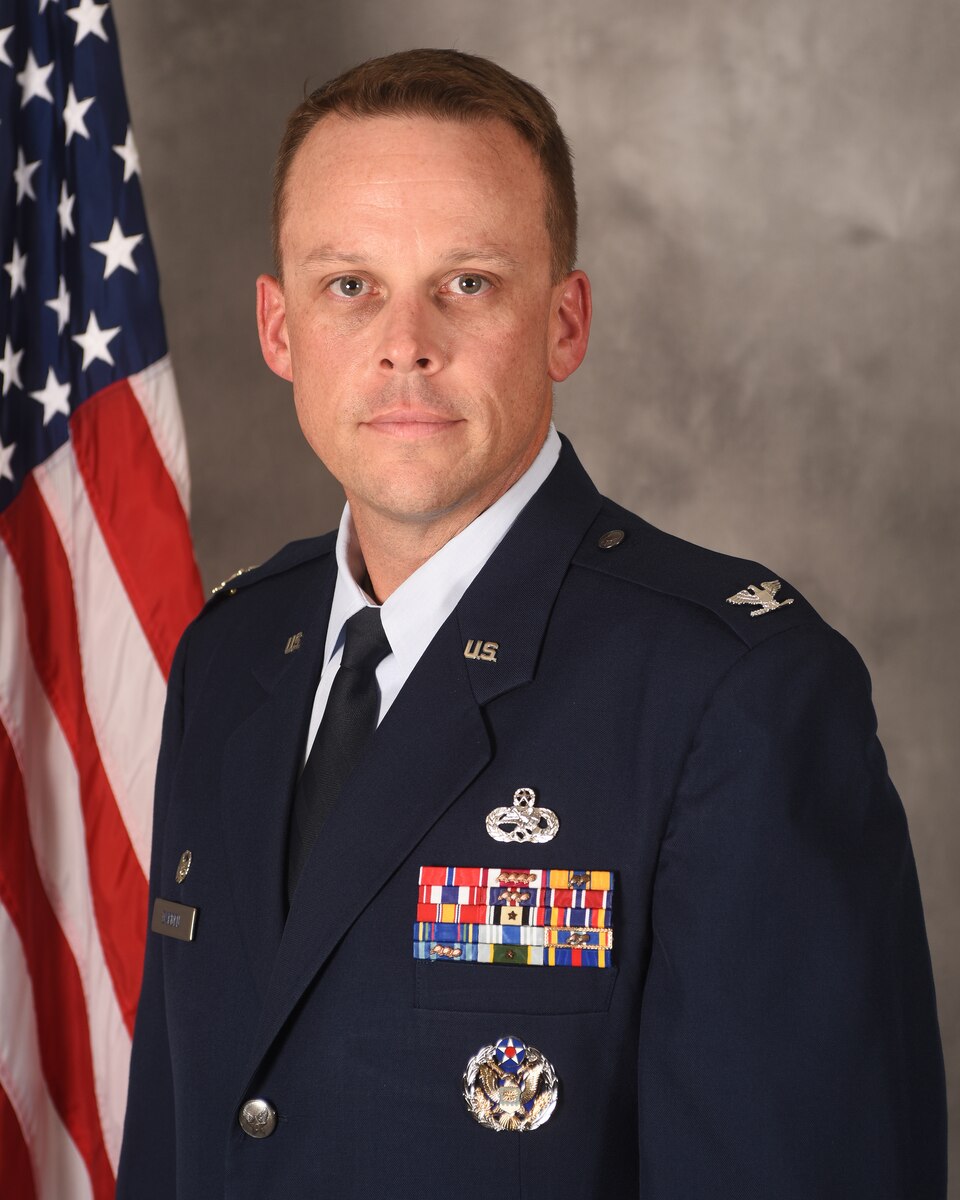 JEFFREY DARDEN > Dyess Air Force Base > Display