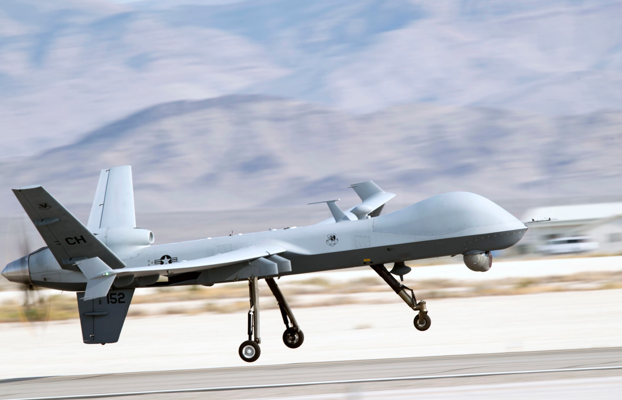 MQ-9 Reaper touch-and-go