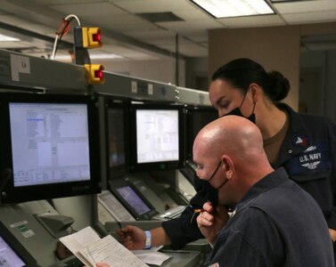 NSWCPD Trains Future USS Levin Sailors on Land Based Engineering Site