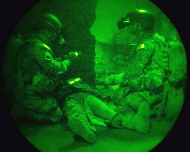 Combat medic trainees experience first-ever nighttime combat simulation