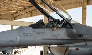 Lt. Col Joseph “Hooter” Feheley prepares for his final flight in an F-16 Fighting Falcon on the day of his retirement at Homestead Air Reserve Base, Florida, Dec. 10, 2021. (U.S. Air Force photo by Master Sgt. Allissa Landgraff)