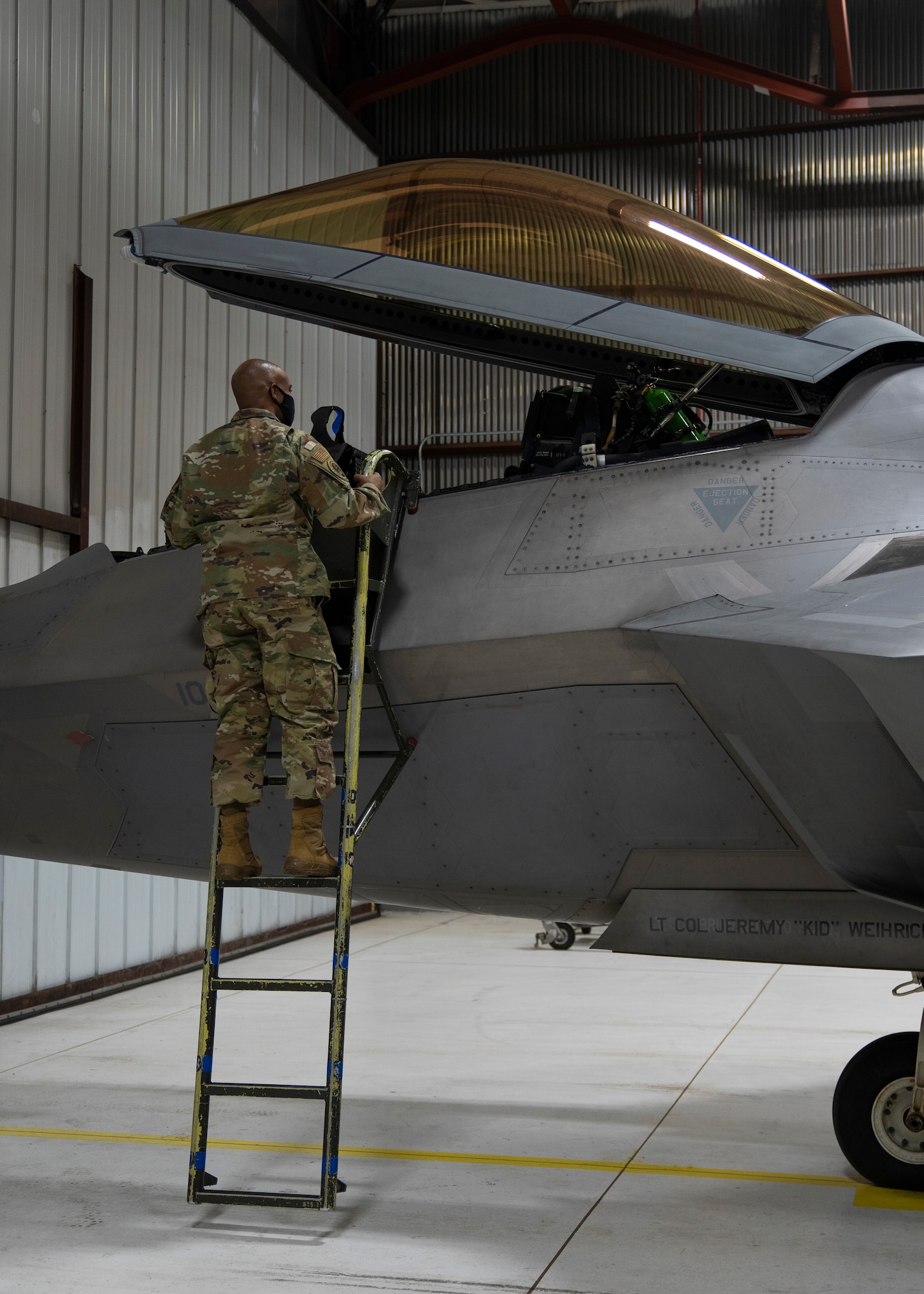 Chief Master Sergeant Nathaniel M. Perry visits JBER