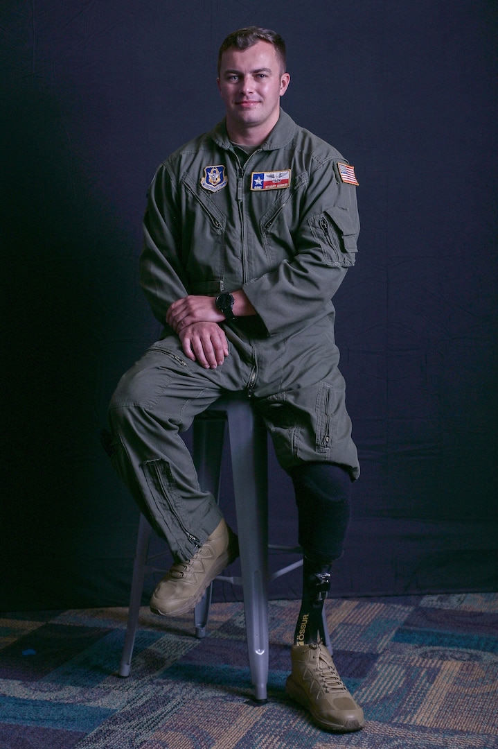 After a motorcycle accident, Staff Sgt. Stuart Martin, 68th Airlift Squadron loadmaster, who lost his left leg in a motorcycle accident in May 2017, was determined to gain his flight status back after a four-and-a-half-year journey. Martin’s certification was completed on Nov. 30, 2021. (U.S. Air Force Photo by Drew Patterson)