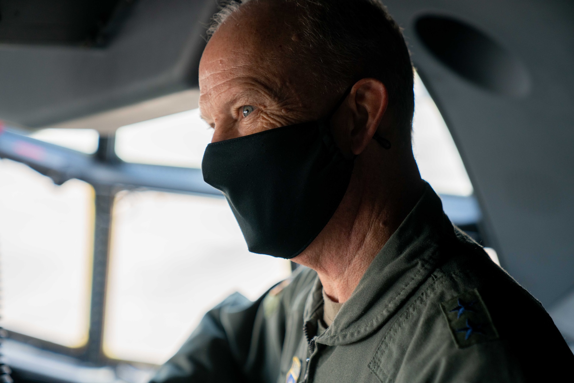 Maj. Gen. Bret Larson visits the 413th Flight Test Group.