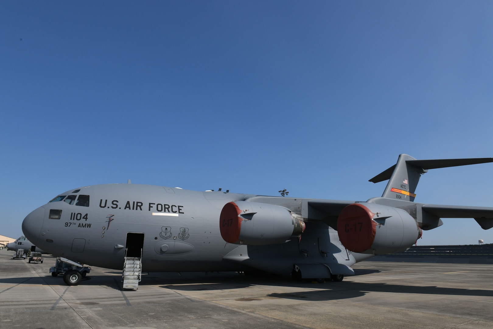 DLA  helps grounded C-17 fly