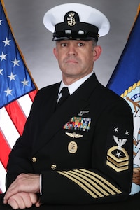 COMMAND MASTER CHIEF
(AW/SW/EXW/FPJ)
MICHAEL W. ROLL