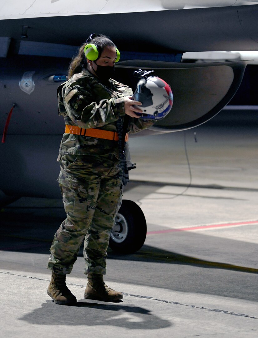 Night moves: 149th Fighter Wing Fighting Falcons take flight at night