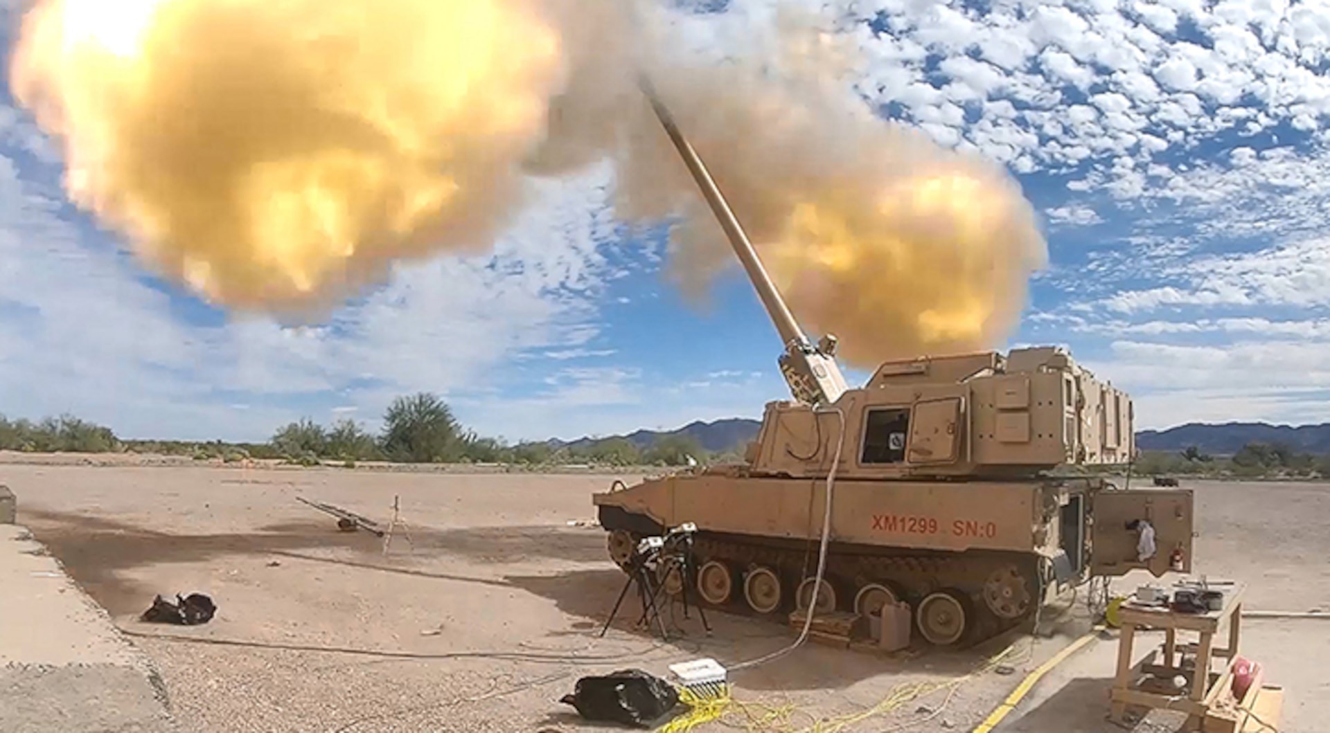 firing extended range cannon artillery