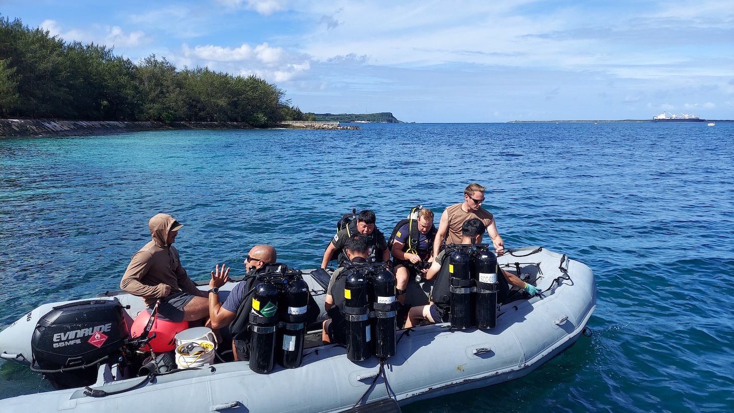 Divers from the U.S. Navy’s Underwater Construction Team (UCT) Two and Mobile Diving and Salvage Unit (MDSU) One, and the Republic of Korea Navy (ROKN) UCT transit into the harbor to conduct SCUBA training dives during the Multinational Underwater Repair Exercise (MUREX) 2021 in Apra Harbor, Guam, Dec. 22, 2021. This is the first MUREX, an exercise designed to develop interoperability in underwater construction operations, build diving expertise, and foster comradery between the ROKN UCT, U.S. Navy’s UCT-2, and Mobile Diving and Salvage Unit One.