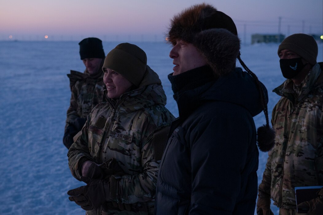 CMSAF visits TACP, SERE, PJ Airmen at Arctic Ocean