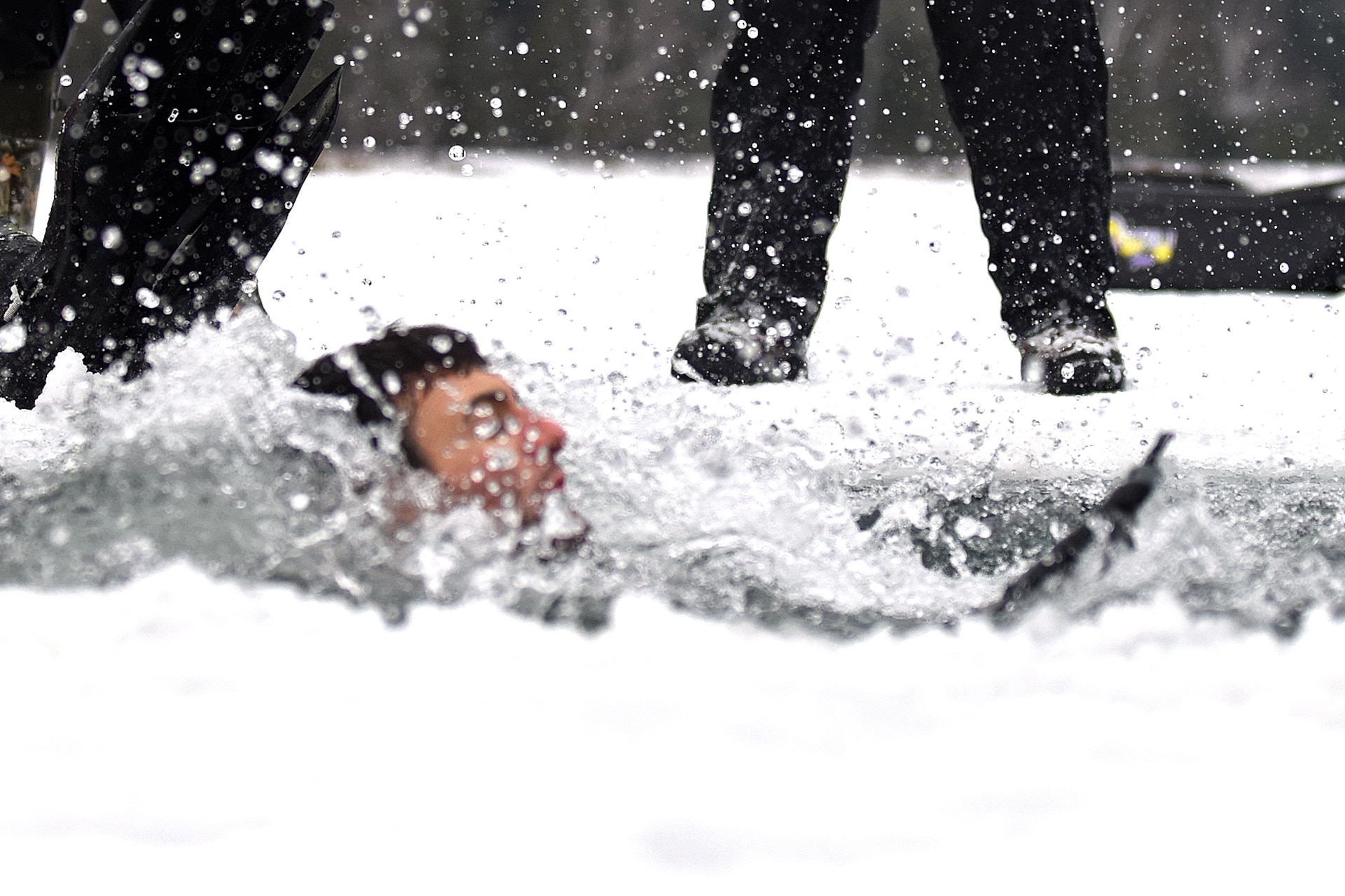 Northern Strike “Ice bath:” military, local emergency responders team up for hypothermia training