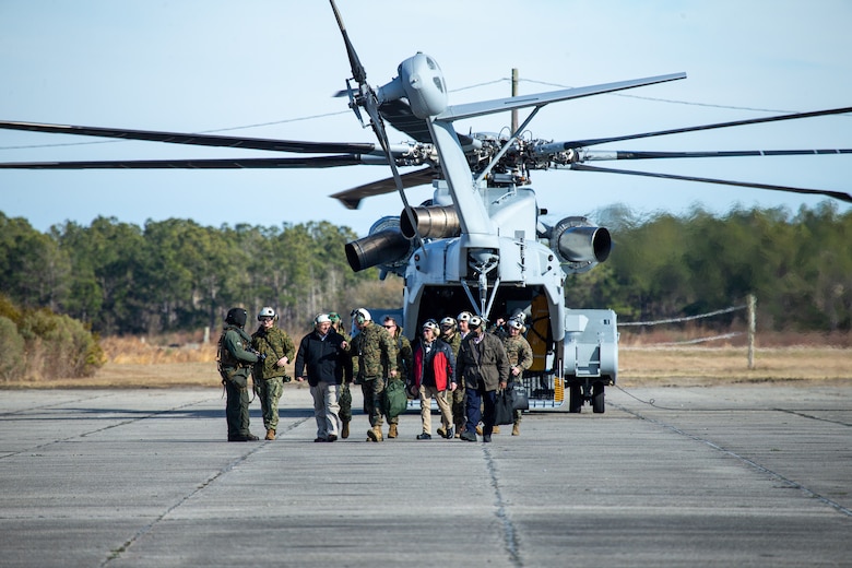 Secretary of the Navy Carlos Del Toro visited Marine Corps Auxiliary Landing Field (MCALF) Bogue, North Carolina, Jan. 27, 2022. While at MCALF Bogue, Del Toro met with II Marine Expeditionary Force leadership and was given an Expeditionary Advanced Based Operations demonstration.