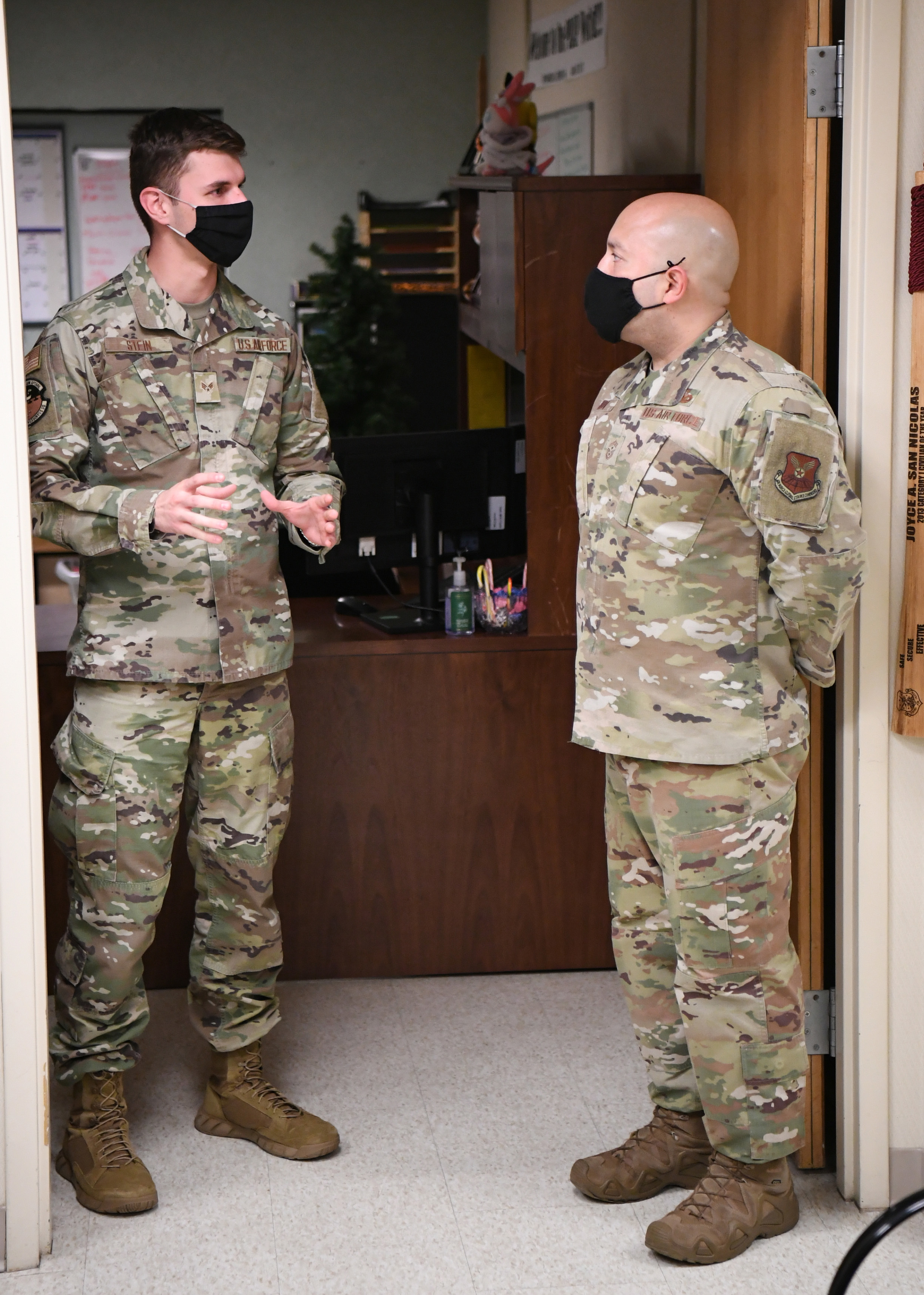 8th Air Force Command Chief Visits Minot AFB > Air Force Global Strike ...