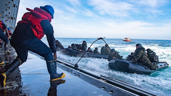 Six Officers Graduate the First Senior Amphibious Warfare Officer