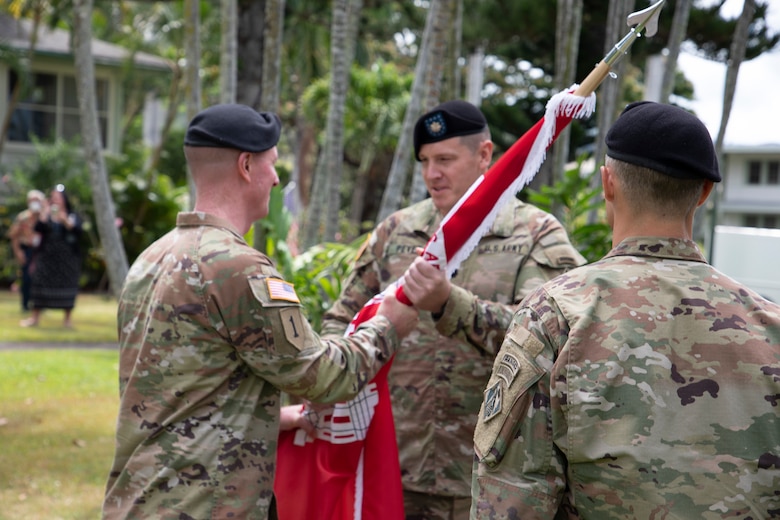 Honolulu District Welcomes 73rd District Command