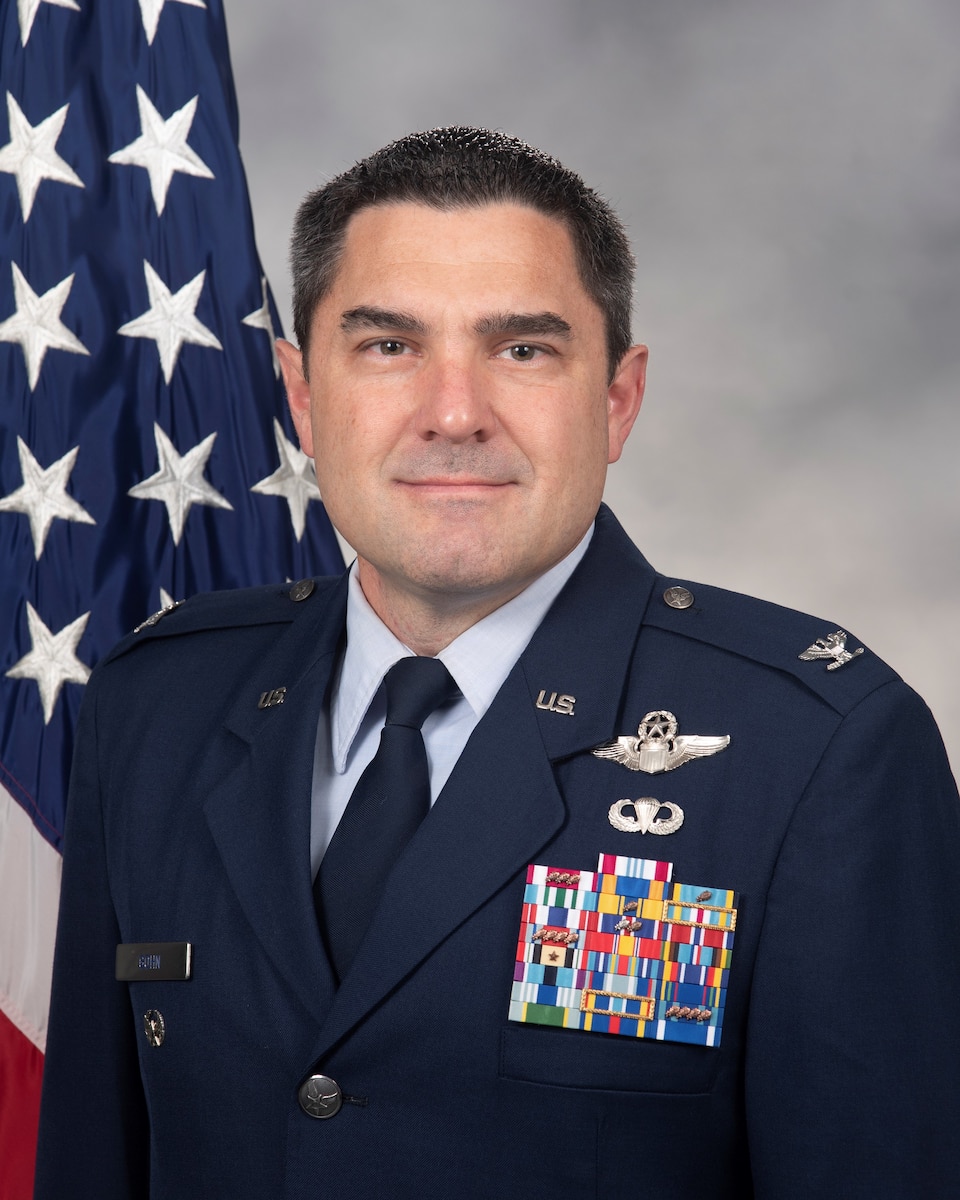 Col. Russell D. Gohn official photo.