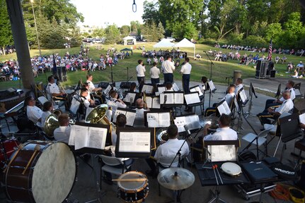 Michigan Army National Guard band brings harmony to Portage