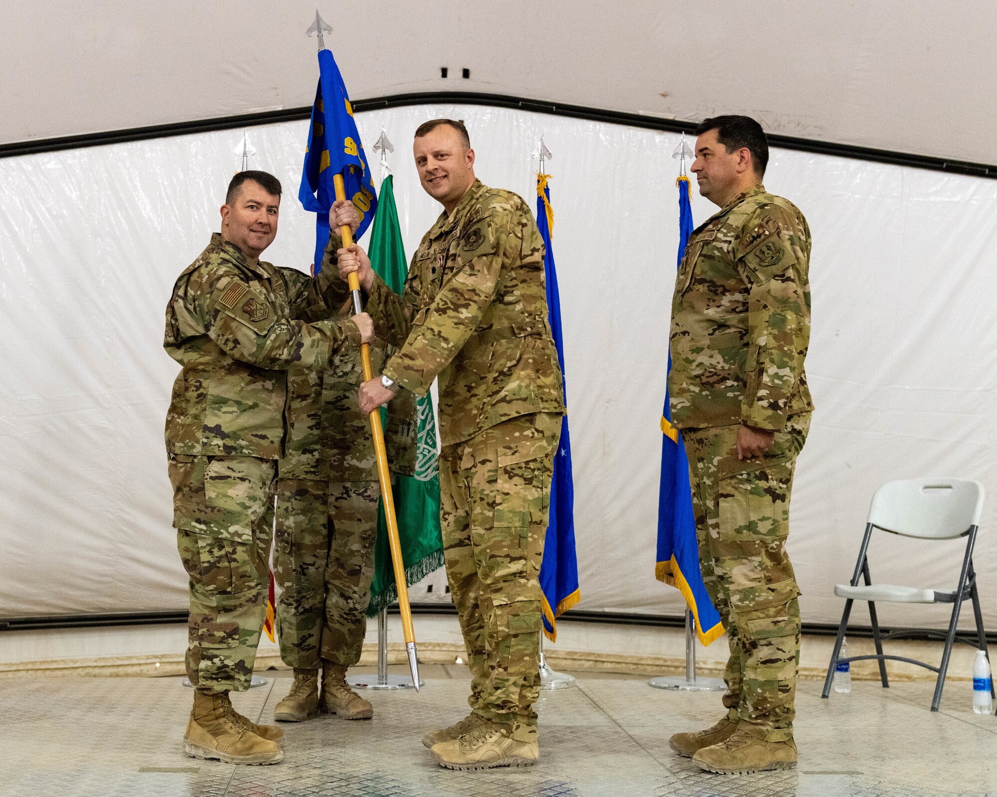 908th EARS receives new commander