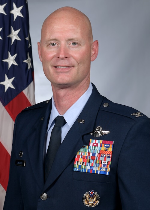Col. Thomas Lankford Official Photo, 317th Airlift Wing Commander, command photo.
