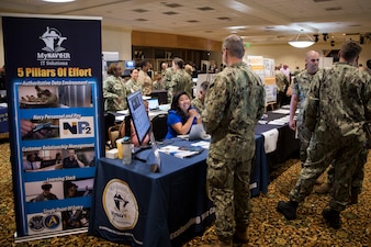 Sailors speak to MyNavy HR representatives at the Career Development Symposium Mid-Atlantic.