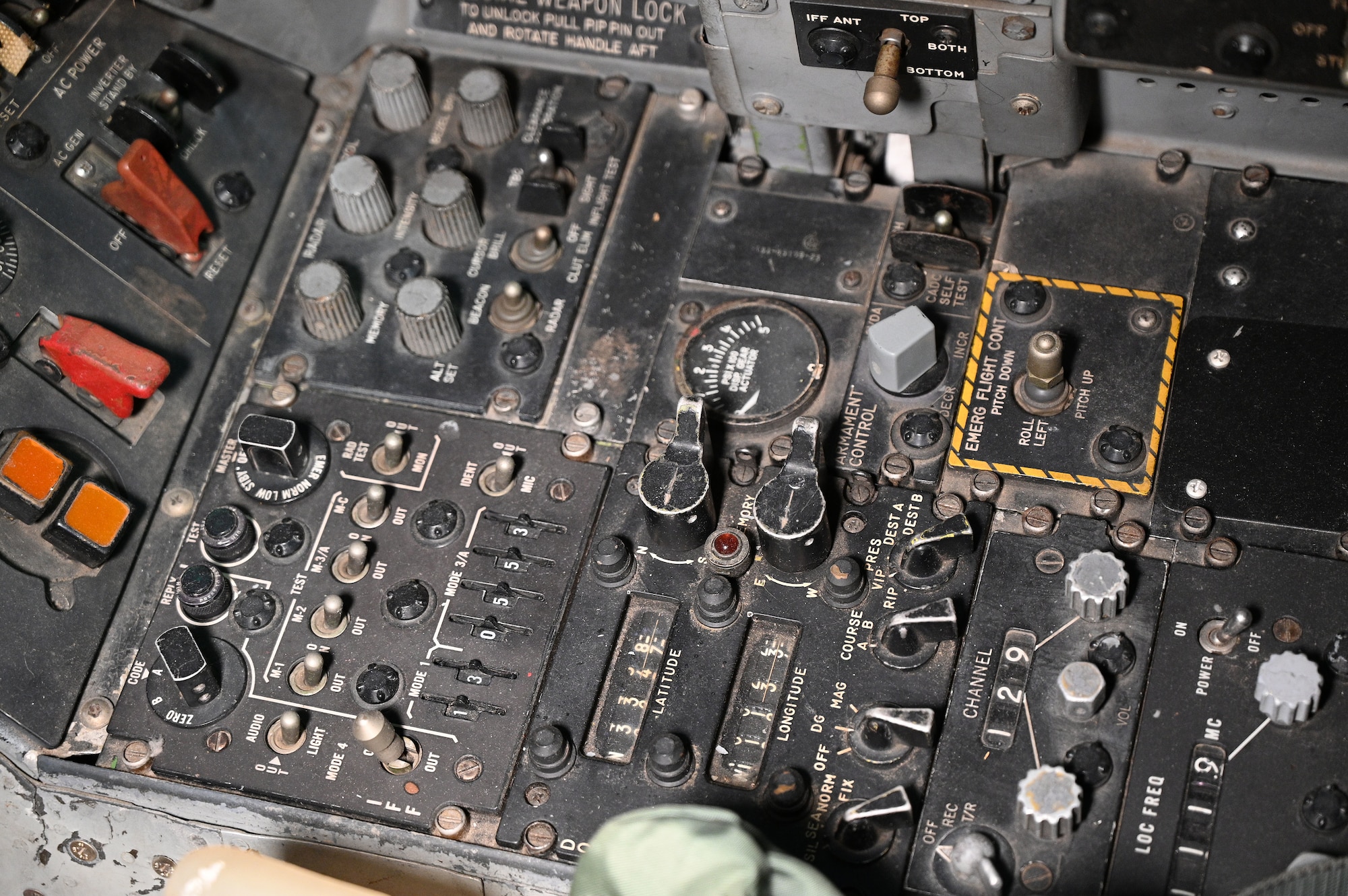 Republic F-105D Thunderchief cockpit view