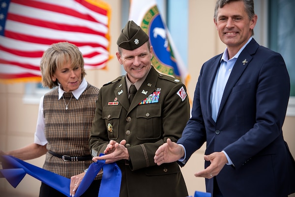 Dr. Christine T. Altendorf (left), the Director of Military Programs for USACE; Lt. Col. Patrick Stevens (center), commander, USACE-Albuquerque District; and New Mexico Sen. Martin Heinrich (right), participate in a ribbon cutting ceremony to celebrate the opening of the new NNSA John A. Gordon Albuquerque Complex in Albuquerque, New Mexico, April 19, 2022.