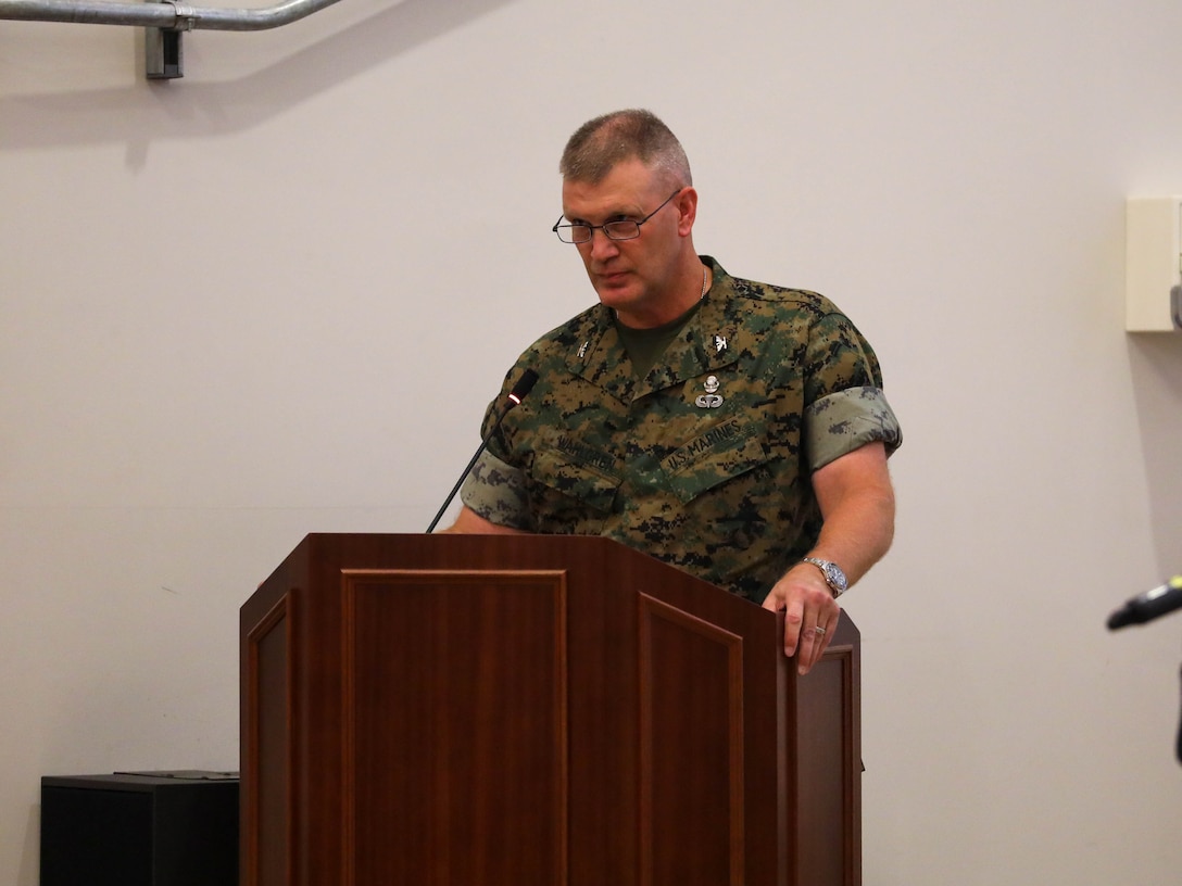 Marine Col. Kipp Wahlgren Deputy Commander, U.S. Marine Corps Forces Korea welcomed Korea's future navy leaders.