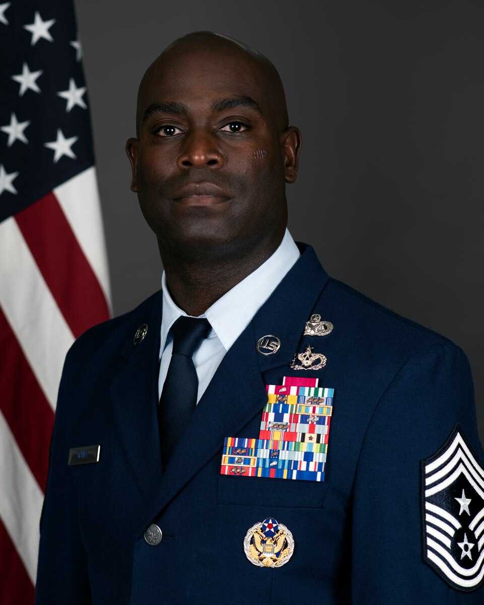 CMSgt Oliver official photo