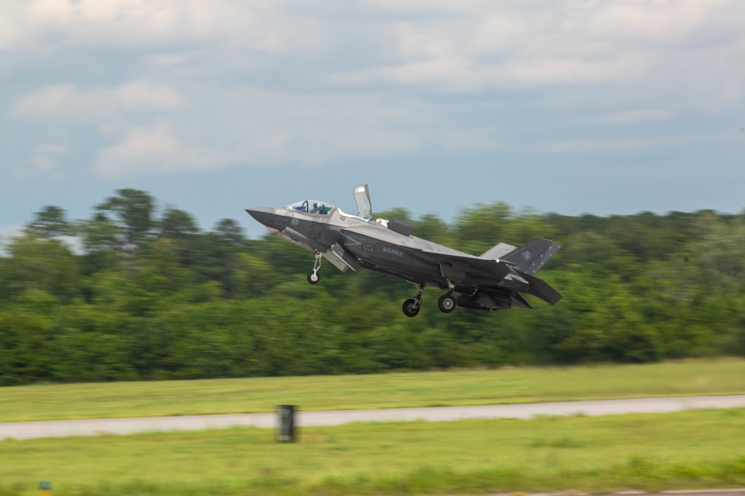 An F-35B Lightning II, assigned to Marine Fighter Attack Training Squadron (VMFAT) 501, takes off at Marine Corps Air Station Beaufort, South Carolina, June 9, 2022. VMFAT-501 trains pilots to be proficient and combat ready to serve in their future-fleet units and conduct aviation operations globally. VMFAT-501 is a subordinate unit of 2nd Marine Aircraft Wing (MAW), the aviation combat element of II Marine Expeditionary Force. (U.S. Marine Corps Sgt. Servante R. Coba)