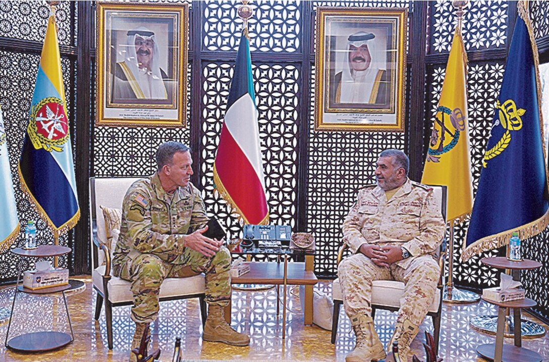 Kuwait Armed Forces Chief of the General Staff Lieutenant General Sheikh Khaled Saleh Al-Sabah meets the Commander of United States Central Command Michael Kurilla.