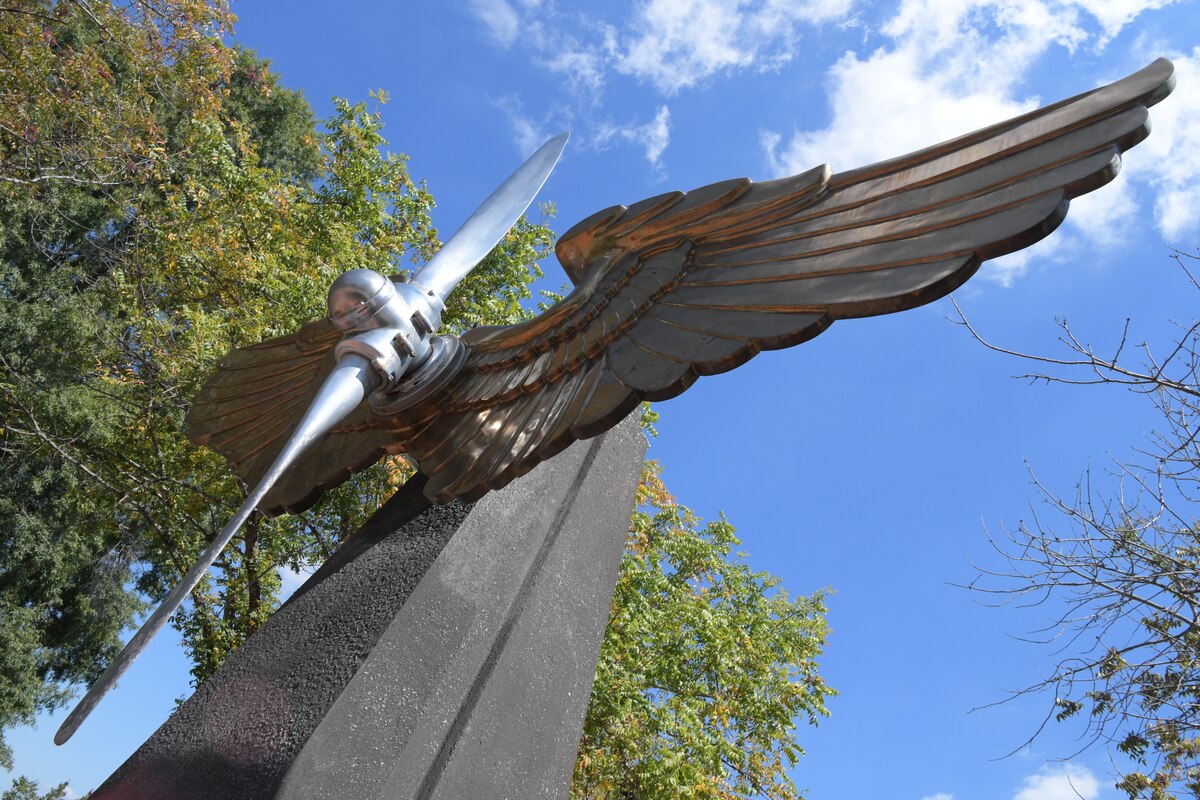 The prop and wings in front of the Air University headquarters