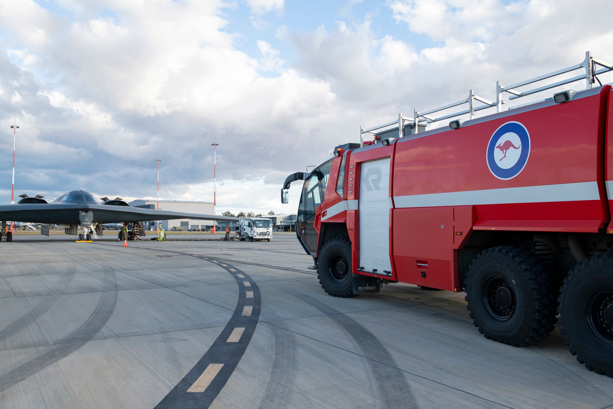 Team Whiteman performs hot-pit refuel in Australia