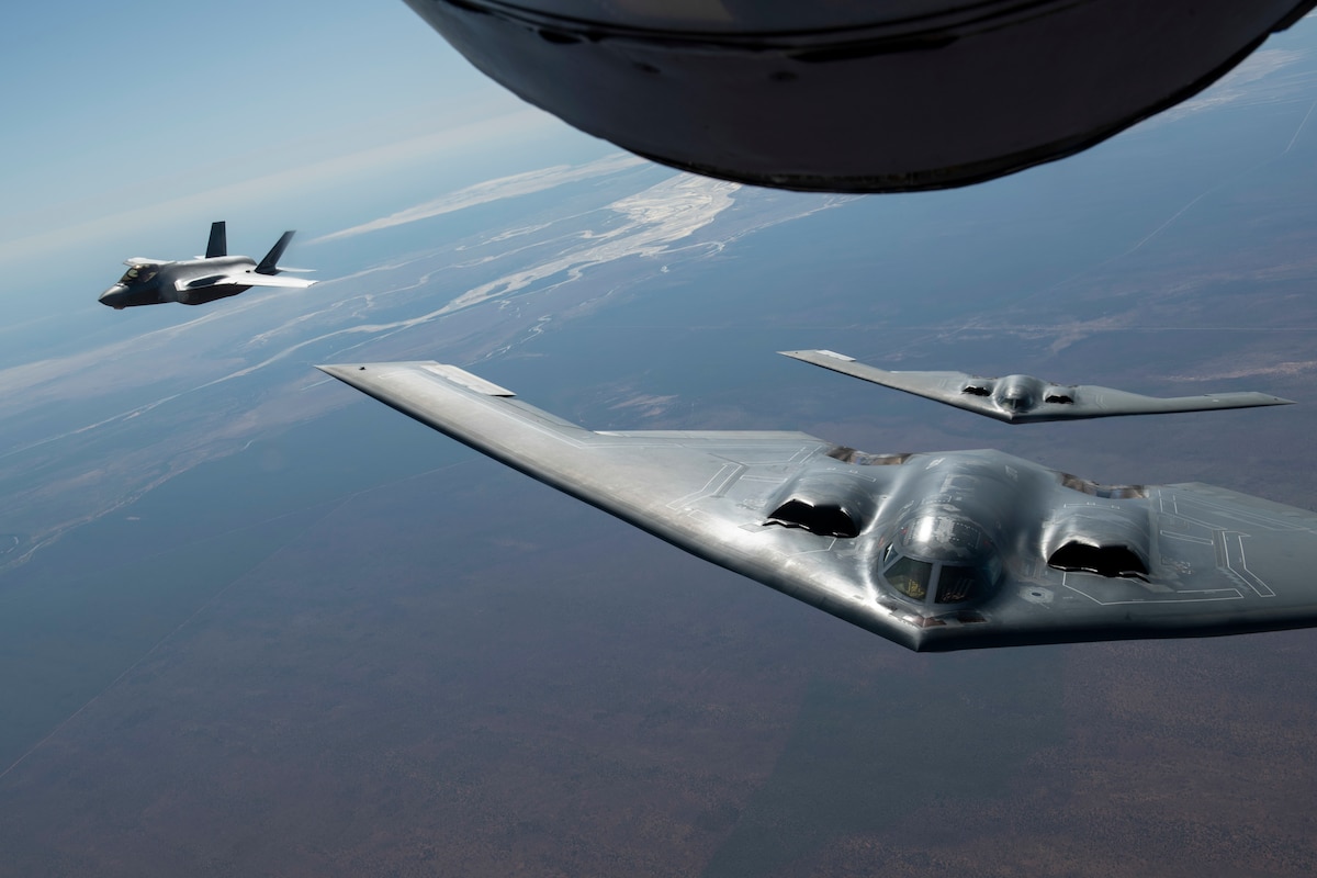 B-2 Spirit Bomber Task Force Integrates With Royal Australian Air Force ...