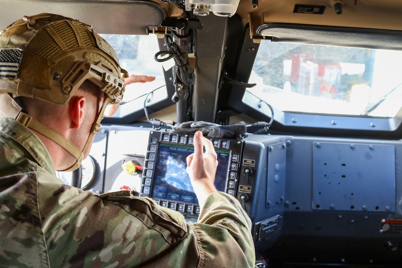 USACAPOC(A) Soldiers train with JLTV